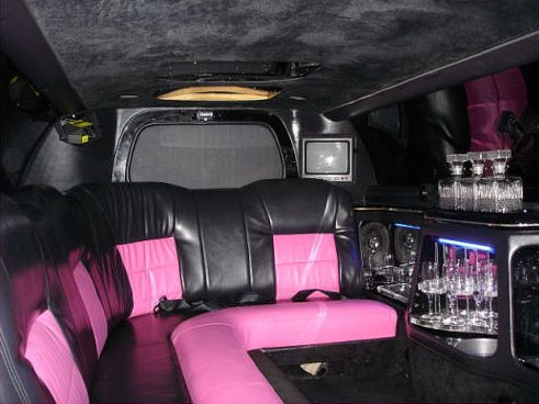 Limo Hire London Pink Limousine