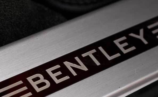 Bentley Bentayga Executive Car hire