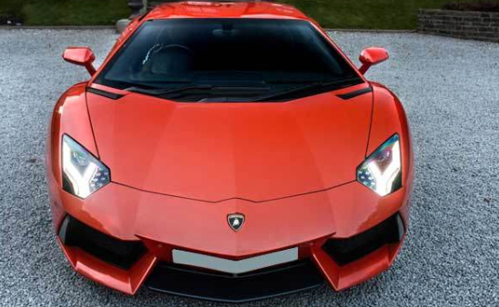 Lamborghini Aventador S Coupe Sports Car Hire London