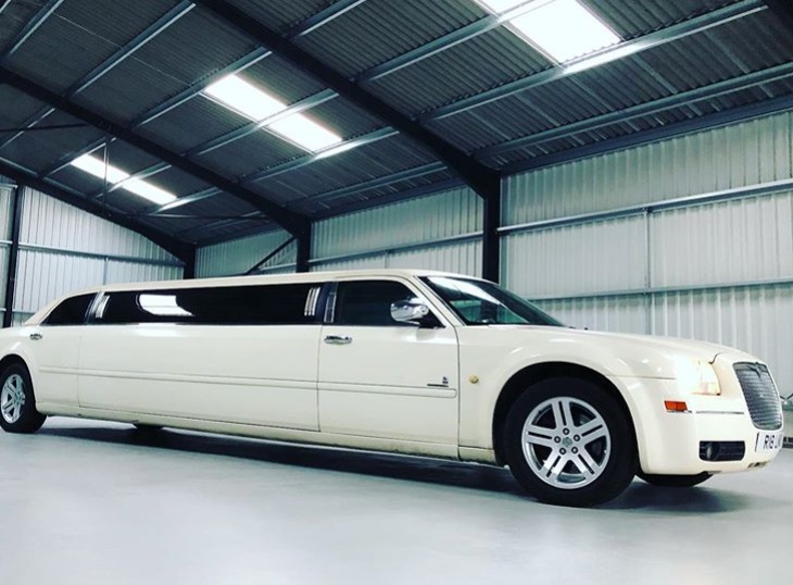 Limo Hire Chrysler C300 Royal Ascot