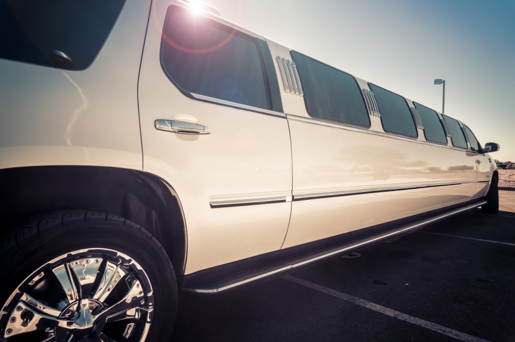 Limo Hire Surrey 4×4 Limousine Hire