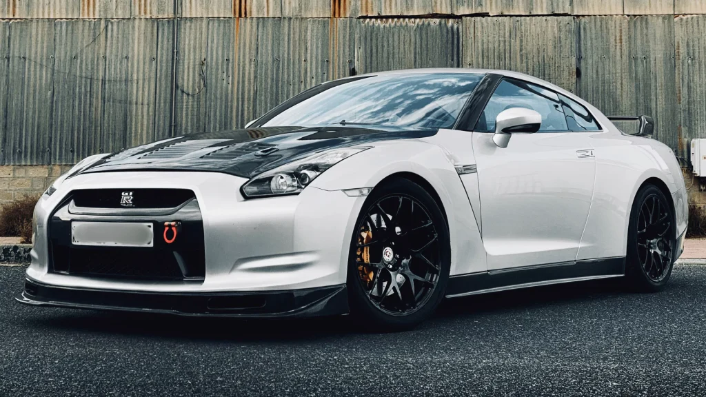 Nissan GTR hire in London