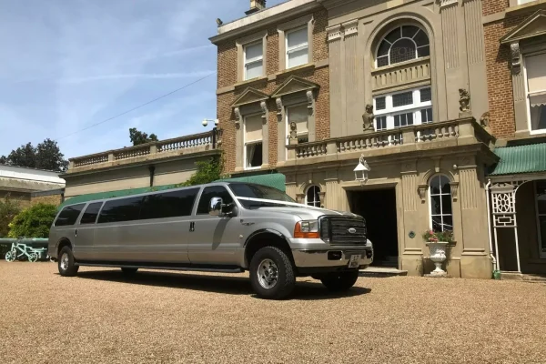 Ford Limo Hire