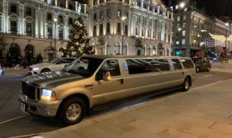 New Years Eve limousine rental